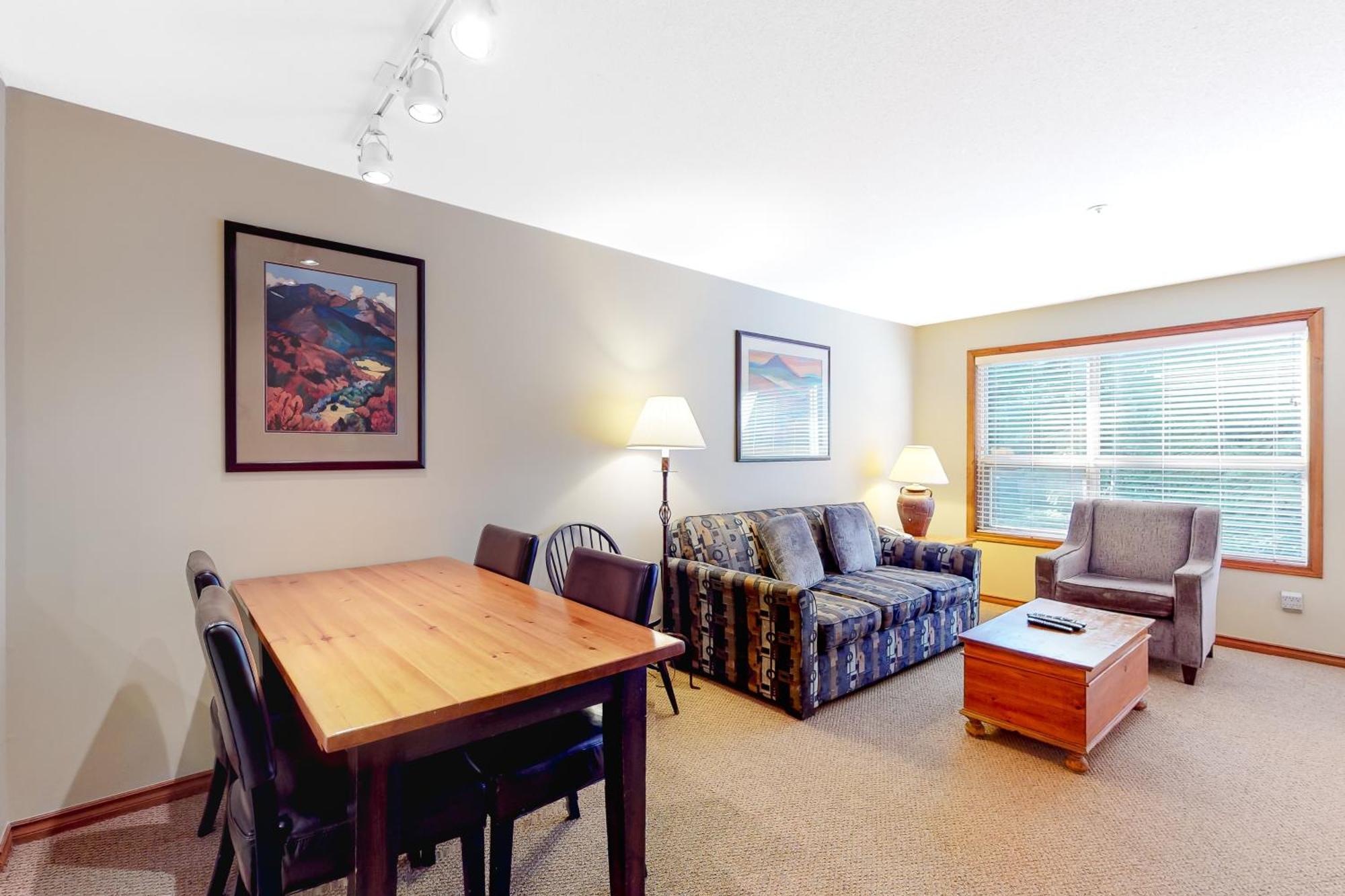 The Aspens On Blackcomb Aparthotel Whistler Room photo